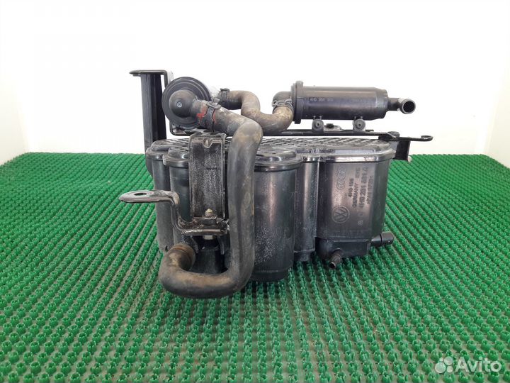 Абсорбер бака топливного Audi Q5 8R 4H0201801A