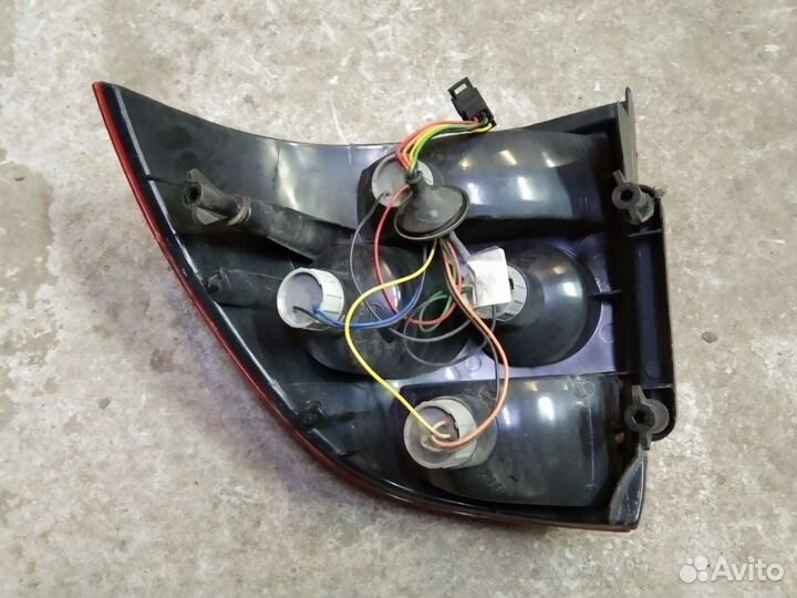 Фонарь задний левый Лада Приора седан