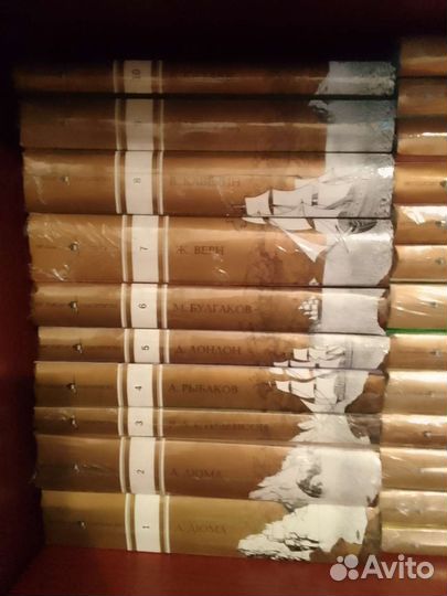 Великие писатели