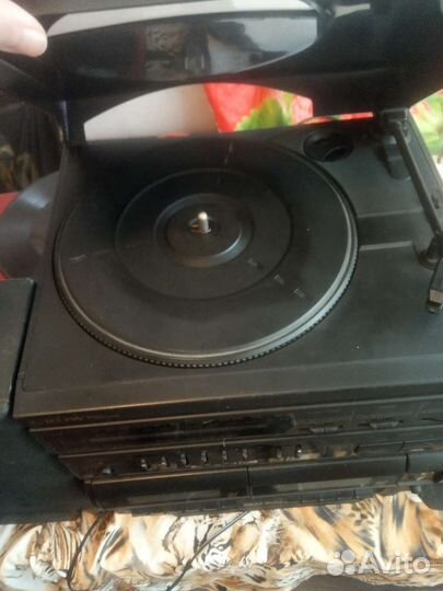 Музыкальный центр crown