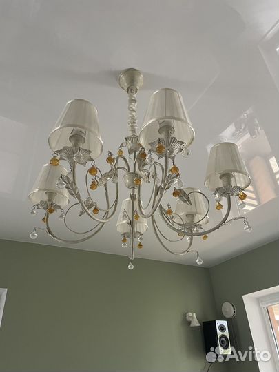 Люстра потолочная