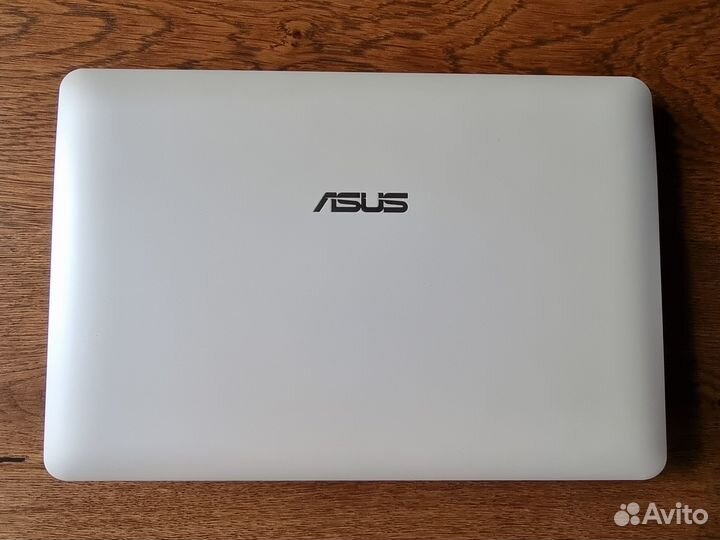 Нетбук asus Eee PC 1015PD