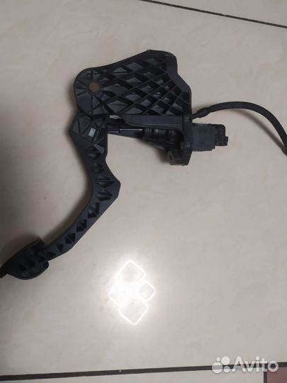 Педаль сцепления Volkswagen Jetta 6 2014