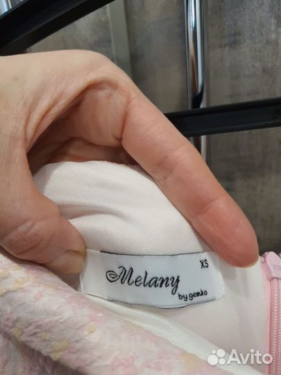 Платье женское