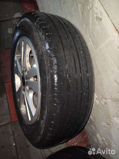 Колеса toyota isis r15(114.3) резина идеал