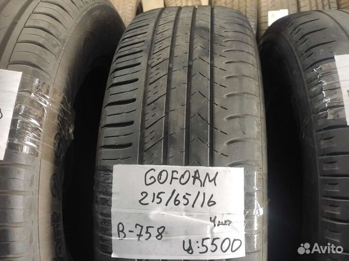 Roadstone Roadian HP SUV 215/65 R16