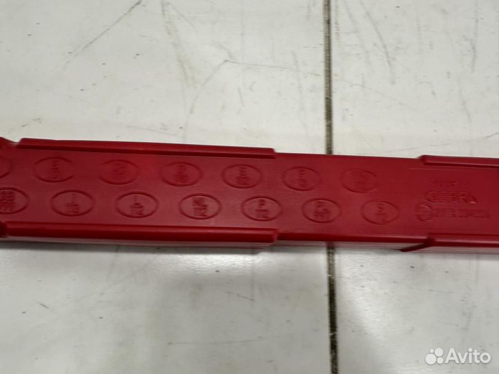 Знак аварийной остановки BMW X1 E84 рестайлинг (20