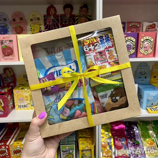 Зарубежные сладости, подарочные боксы