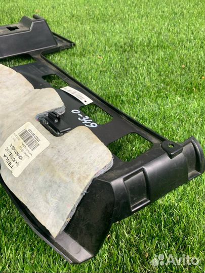 Декоративная накладка торпедо Tesla Model S 2015