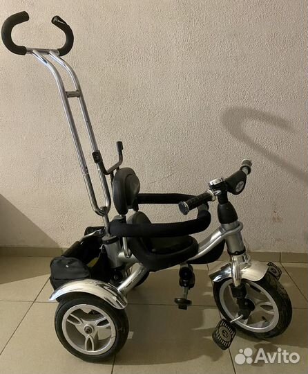 Детский велосипед с ручкой