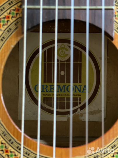 Классическая гитара cremona