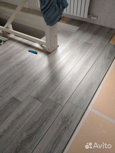 Укладка ламината, изделия из дерева