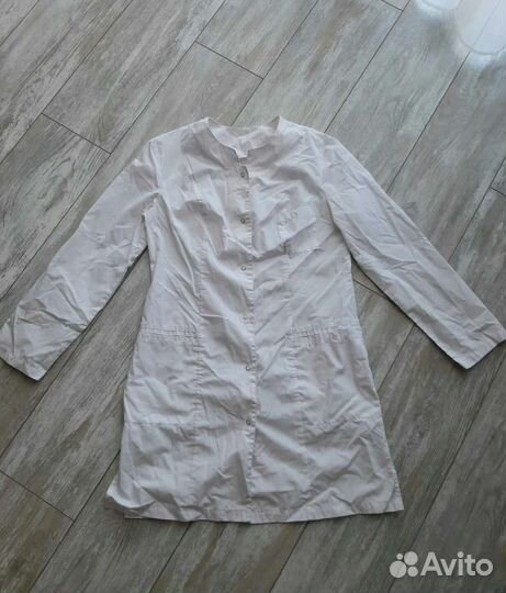 Медицинский халат бу мало,р. 44