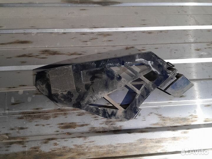 Mercedes W177 AMG кронштейн бампера переднего