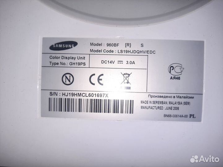 Монитор samsung SyncMaster 960BF