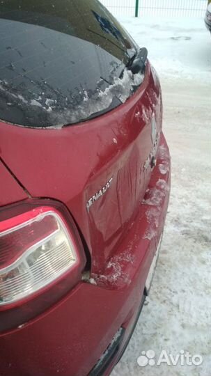 Дверь багажника задняя Renault Sandero Stepway