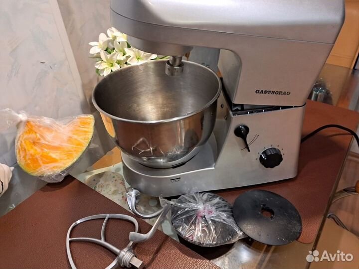 Планетарная тестомесильная машина gastrorag QF-347