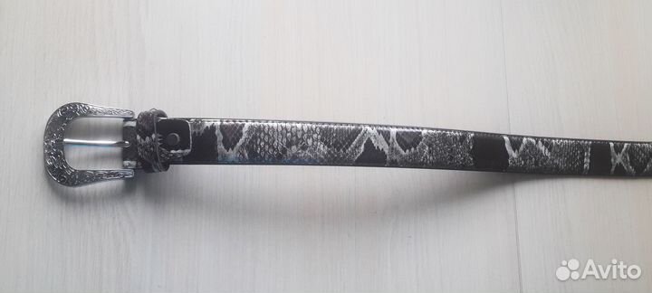 Ремень под змеиную кожу