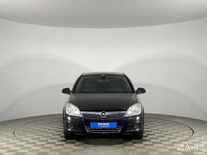 Opel Astra 1.6 МТ, 2012, 131 028 км