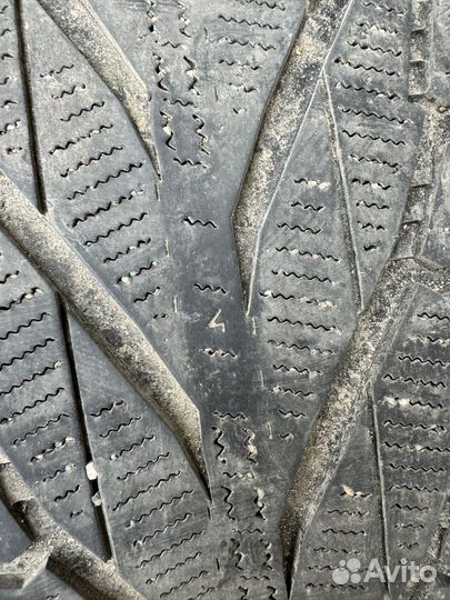 Nokian Tyres Hakkapeliitta R2 255/55 R18