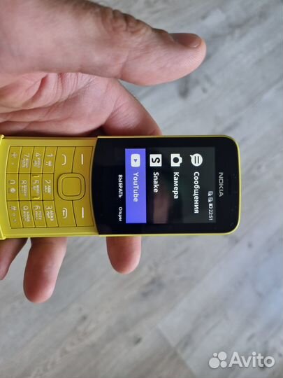 Nokia 8110 4G, 4 ГБ