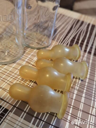 Бутылочка стеклянная СССР и соски как в роддоме