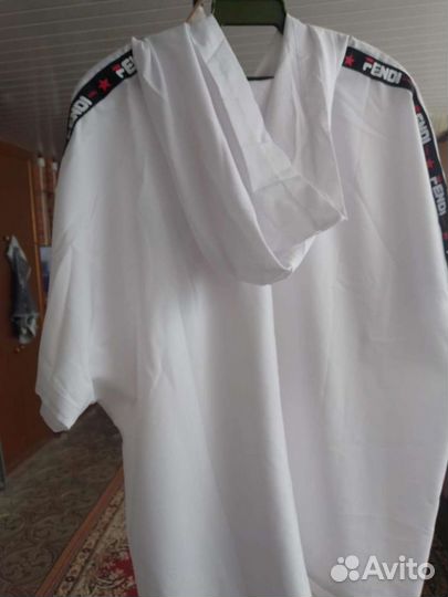 Костюм белый