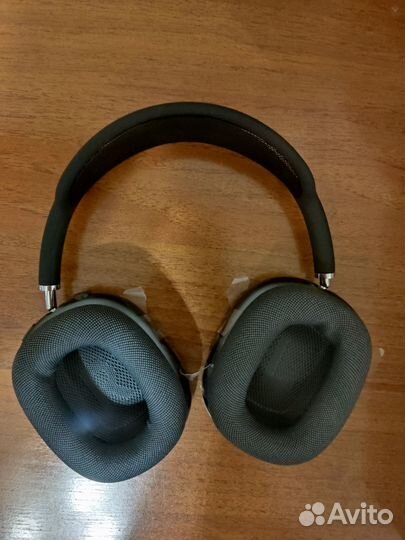 Airpods max с шумоподавлением