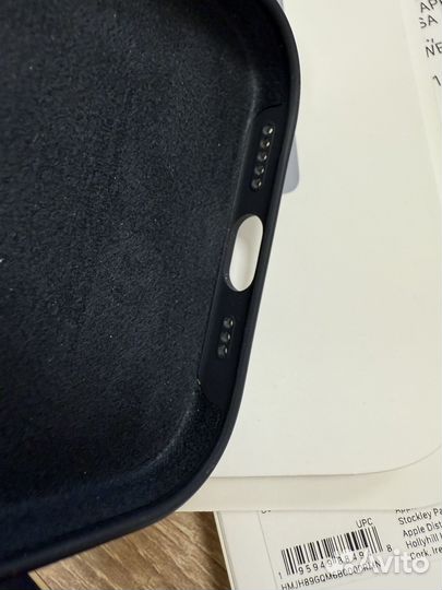 Чехол на iPhone 16. Оригинал производства Apple