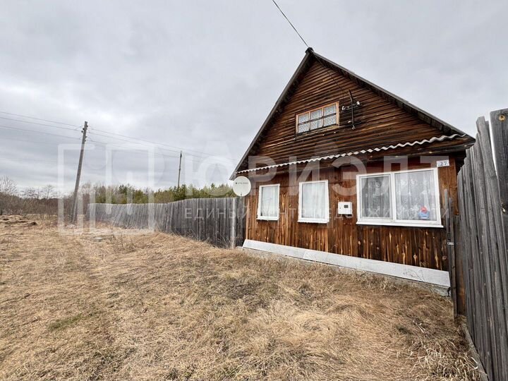 Дом 29,3 м² на участке 12 сот.