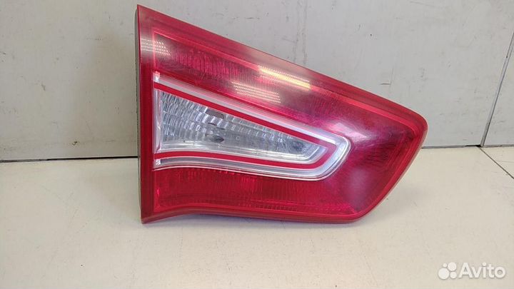 Фонарь внутренний левый Kia Sportage