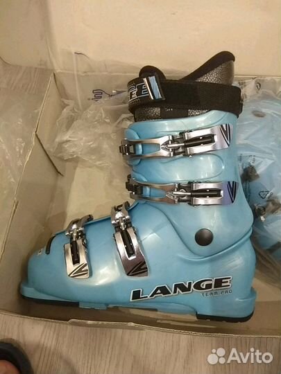 Горнолыжные ботинки