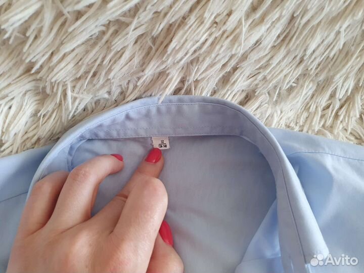 Рубашка голубая на мальчика р. 134-140