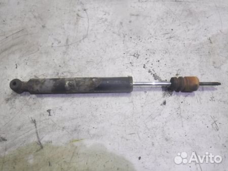 Амортизатор задний