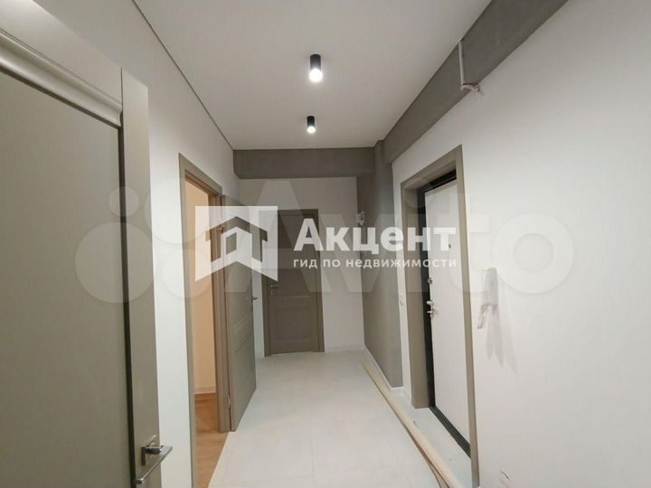 2-к. квартира, 57 м², 4/17 эт.