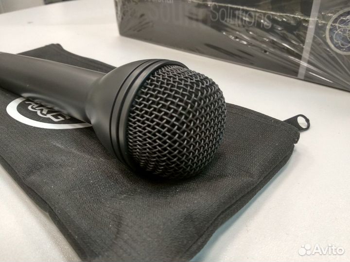 Микрофон AKG D230, динамический, речевой