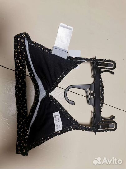 Купальник декатлон 116-122, верхняя часть, новый