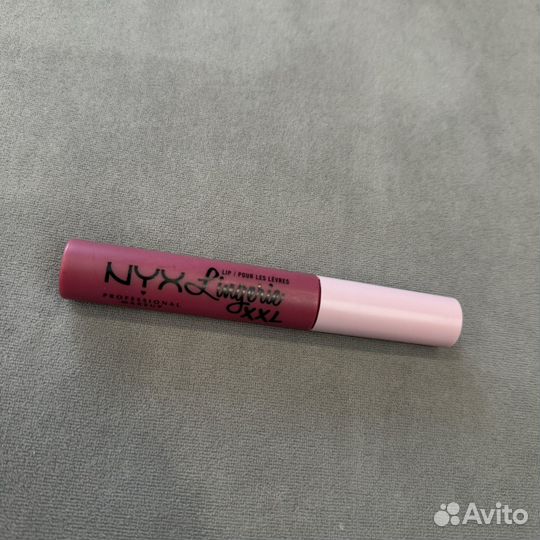 Матовая помада nyx lingerie