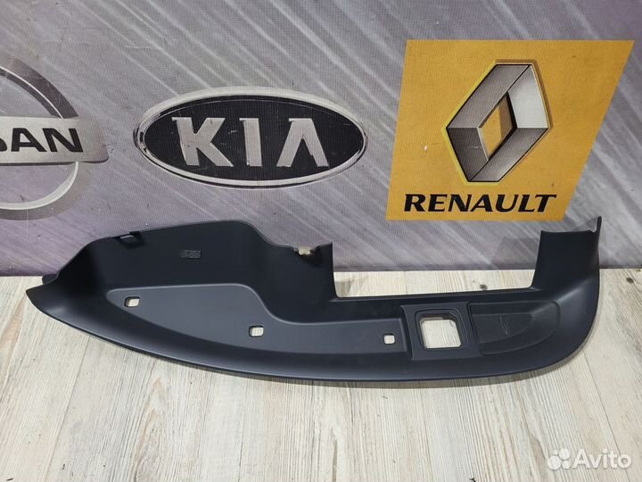 Накладка панели на торпеду Renault scenic 3