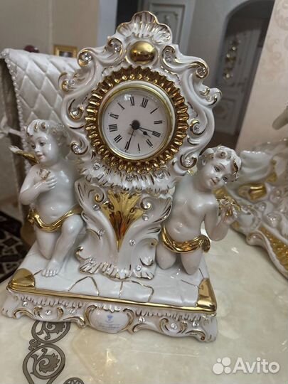 Фарфоровые часы