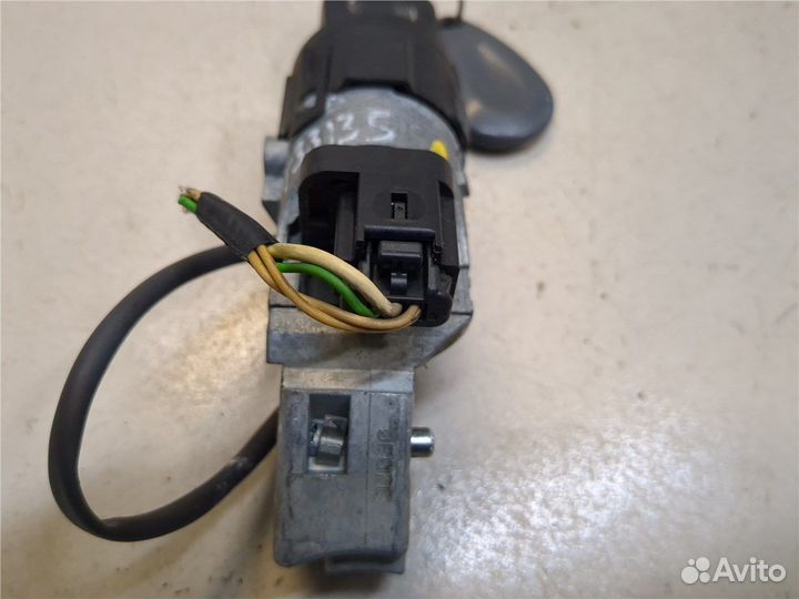 Замок зажигания Citroen Berlingo, 2011