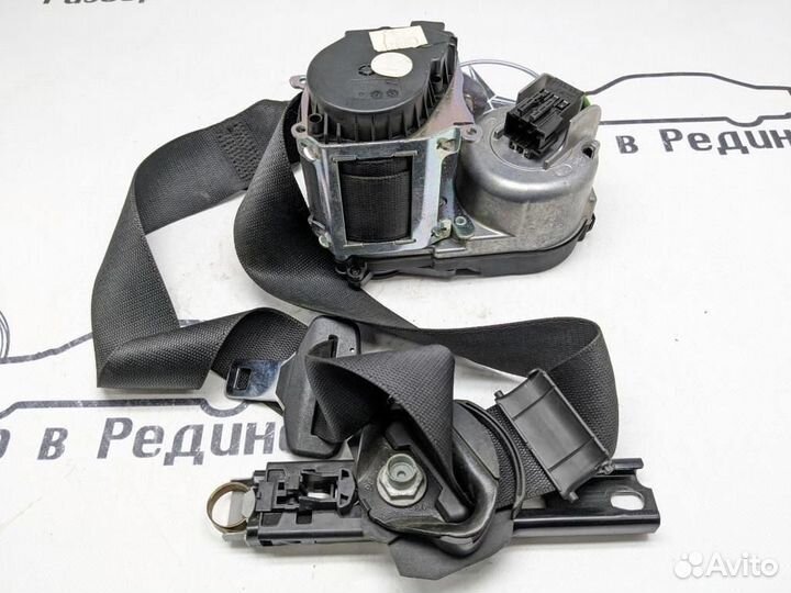 Ремень безопасности передний левый w164 ML-class