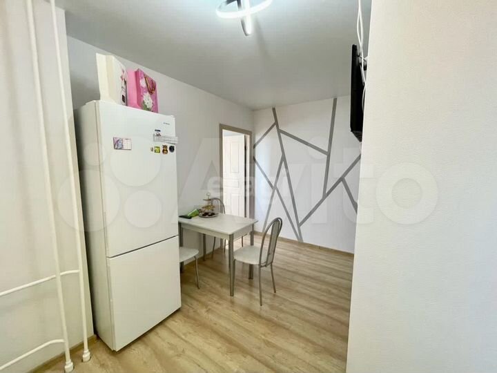 2-к. квартира, 50,2 м², 12/17 эт.