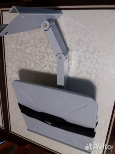 Кронштейн для телевизора