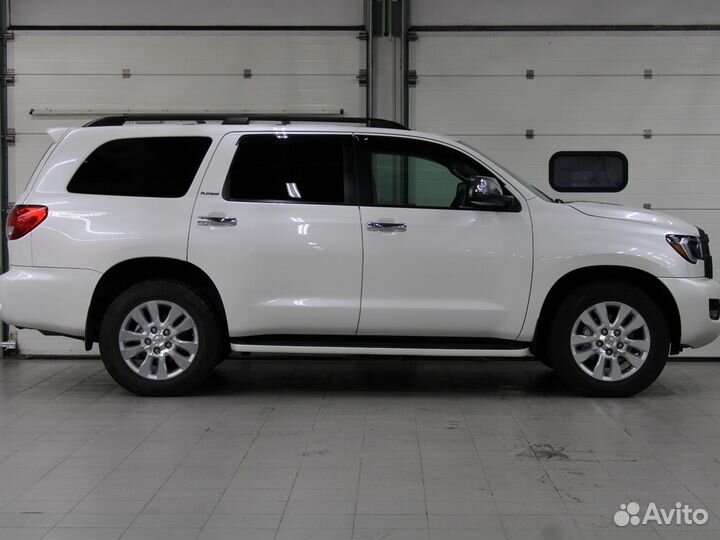 Toyota Sequoia 5.7 AT, 2010, 144 000 км