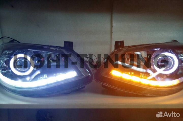 Фары Калина 2 с линзами и бегающим поворотником