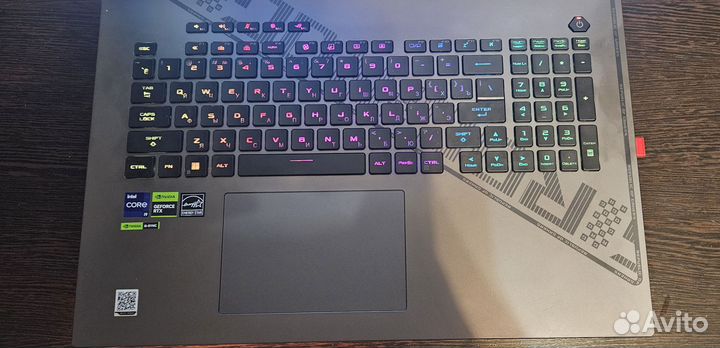Asus rog strix g18