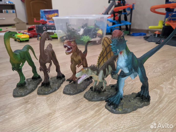 Динозавры коллекционные