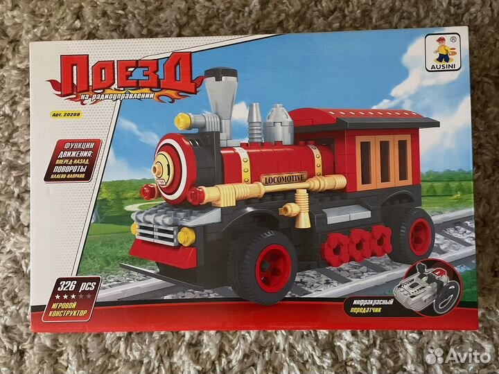 Игрушечный поезд на радиоуправлении