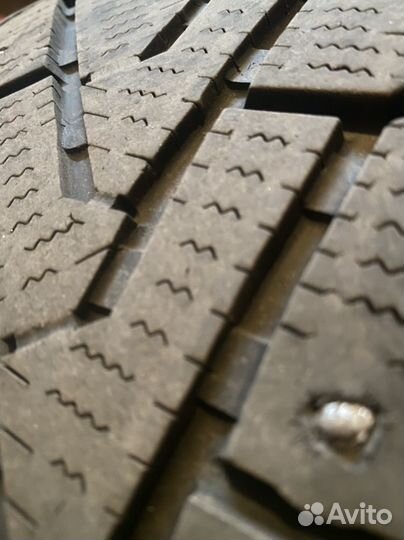 Pirelli Ice Zero 245/40 R18